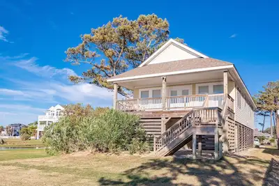 Image de K1529 Sunset Joy. Unobstructed Soundfront Gem! Belles vues, Animaux Ok, Wifi