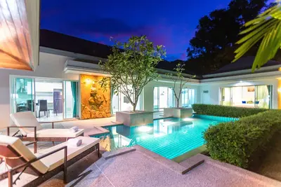 Image de Magnifique villa avec 3 chambres et piscine!