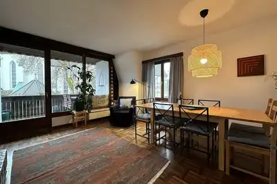 Image de Maisonnette apartment in the city on 2 floors.