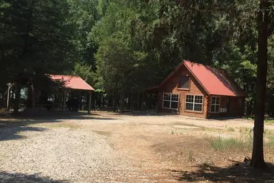 Image de Log Cabin 🏚 Sur Le Lac Dardannelle Sur La Baie Dublin 🐟🦌😃🏡😀