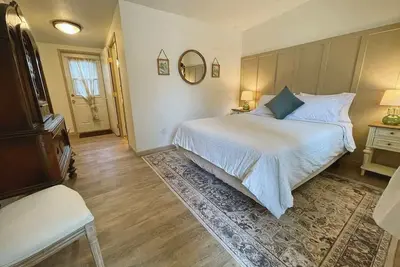 Image de Emerald Valley Inn - Suite n ° 1 du col de l'Appleton - Escapade à proximité du parc national Olympic