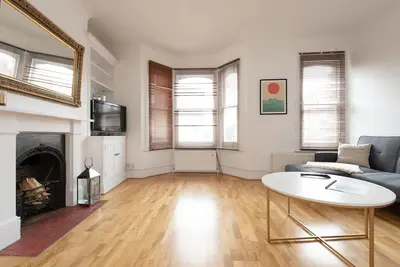 Image de Maison de ville minimaliste dans l'ouest de Londres