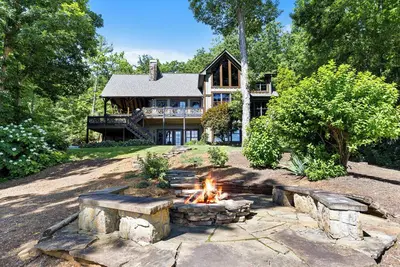 Image de Incroyable Grace Luxury Lodge-3 State Mt Views, août et septembre, tarifs réduits!