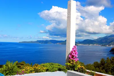 Image de Blue Mediterranean, appartement avec vue magnifique sur la mer, deux chambres à coucher, 4-6 personnes