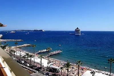 Image de Cannes - 3 Pièces face au plages du Midi, 6 personnes