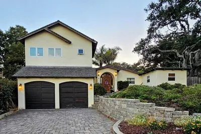 Image de Réservez dès maintenant pour octobre / novembre / décembre et recevez 100 $ de frais de nettoyage! (Vacances exclues)