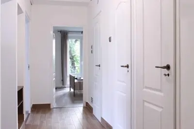 Image de Appartement spacieux / parking gratuit / proche centre / Wifi
