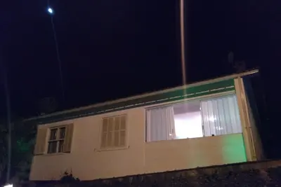Image de Grande maison au sein d'une copropriété avec sécurité et proche de tout.