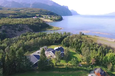 Image de House in the heart of the Lyngen Alps with best view