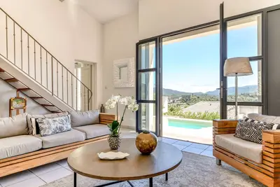 Image de Maison entre terre et mer en pays cathare