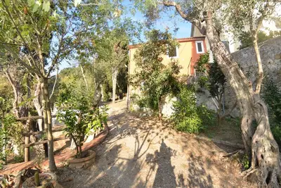 Image de Belle maison de vacances avec Wifi, Tv, vue panoramique et parking, près de Lucques