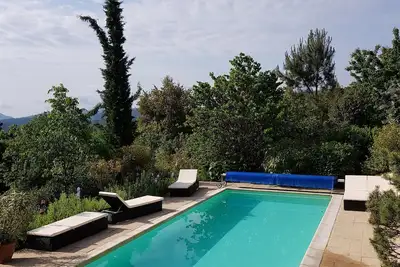 Image de Vacances individuelles dans un domaine en grès rénové du 16 siècle