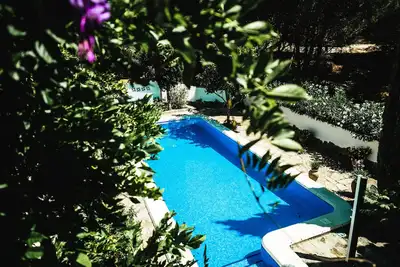 Image de Bijou andalou, plage et forêt, jardins spacieux et matures, piscine, Wifi