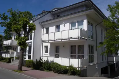 Image de Appartement de vacances avec balcon, à seulement 50 m de la plage de la mer Baltique