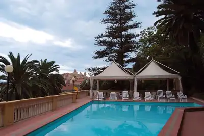 Image de Studio avec piscine