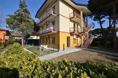 Image de Appartement de vacances avec balcon et climatisation