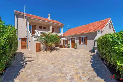 Image de Maison de vacances entièrement climatisé et moderne