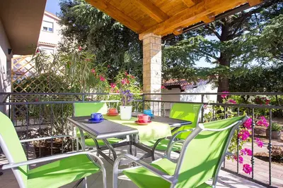 Appartement de vacances avec terrasse et air conditionné