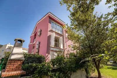 Image de Appartement de vacances avec de l'air conditionné dans un endroit calme