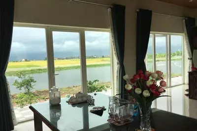 Image de Lotus House avec une belle vue sur la rizière