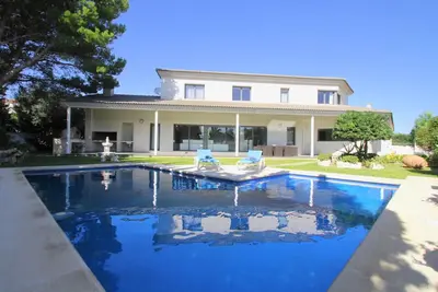 Image de Perla Gran villa piscina privada y WiFi gratis