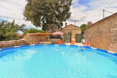 Image de Maison de vacances avec climatisation et terrasse