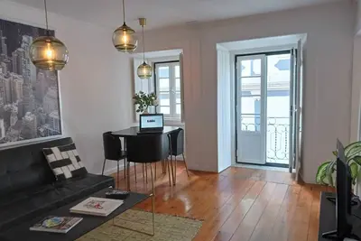 Image de Appartement de 2 chambres Duplex au coeur du Quartier