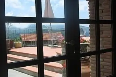 Image de Une belle maison toscane avec piscine privée et vue imprenable