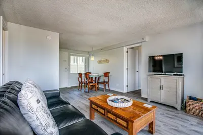 Image de Un bijou d'une chambre à l'hôtel Diamond Head Beach - Suite Queen 602 pour 4 personnes