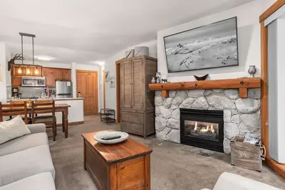 Image de Whistler Premier - Lost Lake Lodge # 302