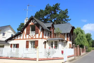 Image de Maison 200m plage, entre planche de Deauville et Hippodrome, très bien située