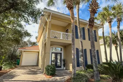 Image de Spacieuse maison 4 chambres Pet Friendly avec voiturette de golf 6 passagers