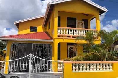 Image de Maison à deux étages à louer