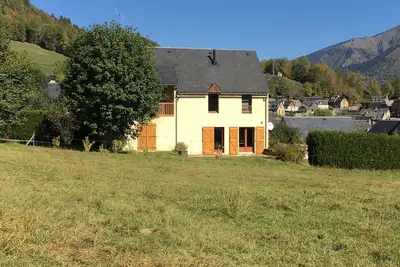 Maison familiale proche du Lac de Génos