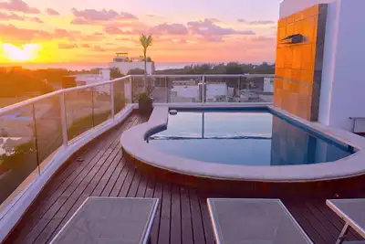 Image de ★ Appartement de luxe pour 4 personnes Grande piscine sur le toit ★