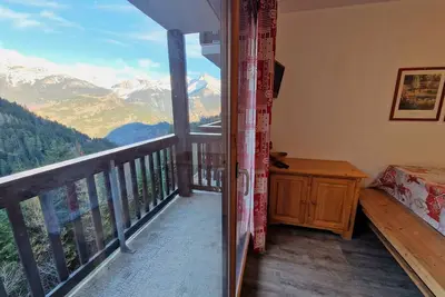 Image de Charmant 2 pièces + cabine, 4/6 pers, au cœur de Modane, 32m², proche pistes et commerces