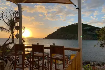Image de Plage en kayak ou tuba depuis votre villa! 3 min de randonnée en bord de mer. Paisible et amusant