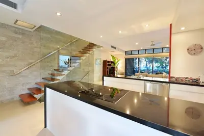 Image de Absolute Beachfront - Esplanade Villa Port Douglas