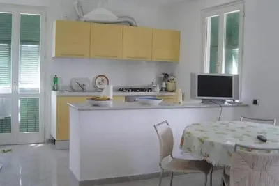 Image de Apartment Sweet Helen, avec vue sur la mer