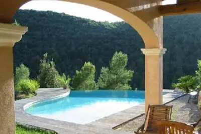 Image de Villa \"La Tamarine\" avec piscine, nature et calme absolu à 10 mns de la plage