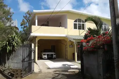 Image de Location de vacances ( De 2 à 10 personnes ). Mont-Choisy Ile Maurice.