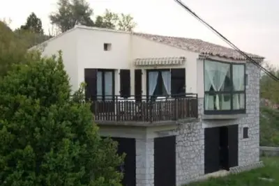 Image de Maison avec jardin clos proche de Vallon Pont d'Arc et de la grotte Chauvet