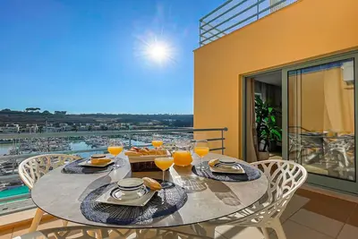 Image de Appartement de luxe 1 chambre avec piscine à Marina de Albufeira