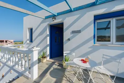 Image de Belle villa grecque pittoresque | Rhodes | Vues sur la mer et la montagne |