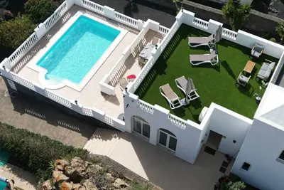 Superbe villa avec vue imprenable - tout ce que vous avez besoin et plus encore!