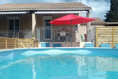Image de Lucinkas : Maison de vacances au calme, avec trois chambres, jardin et piscine.