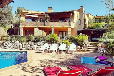 Image de Fantastic apartment in Begur with communal swimming pool.