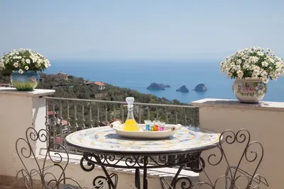 Image de Villa Aurora - sur la côte de Sorrento, avec vue sur la mer, piscine, jardin, parking, WiFi