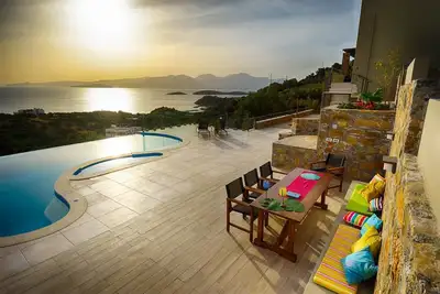 Image de Villa Moderne De Luxe Avec Piscine PRIVÉE