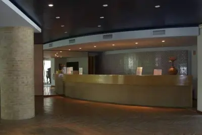 Image de Appartement dans résidence avec piscine, à 800 m de la plage